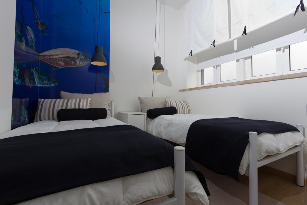 Turismo Do Seculo Hotel Estoril Room photo A bedroom at the hotel