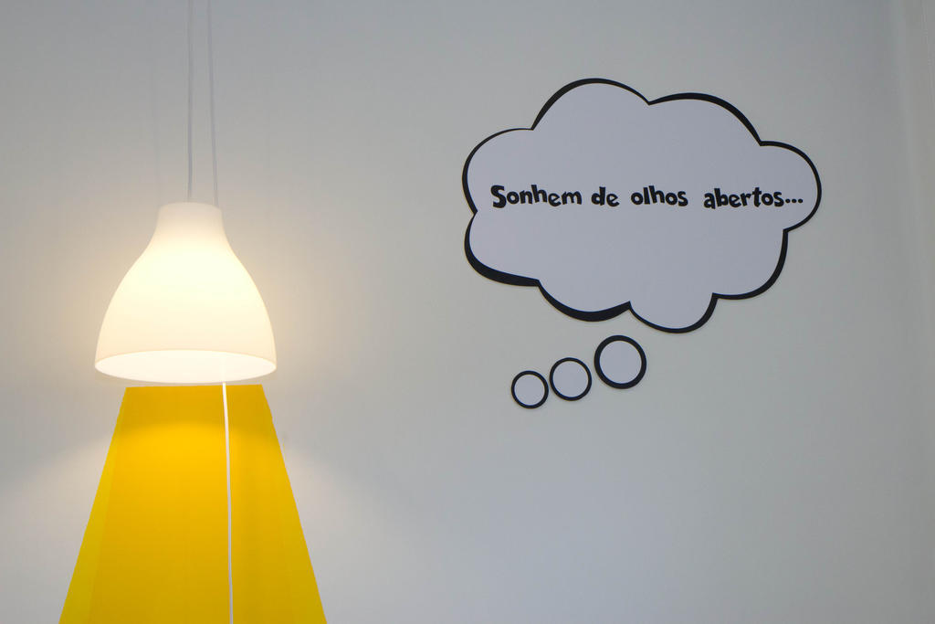 Turismo Do Seculo Hotel Estoril Room photo A wall sticker