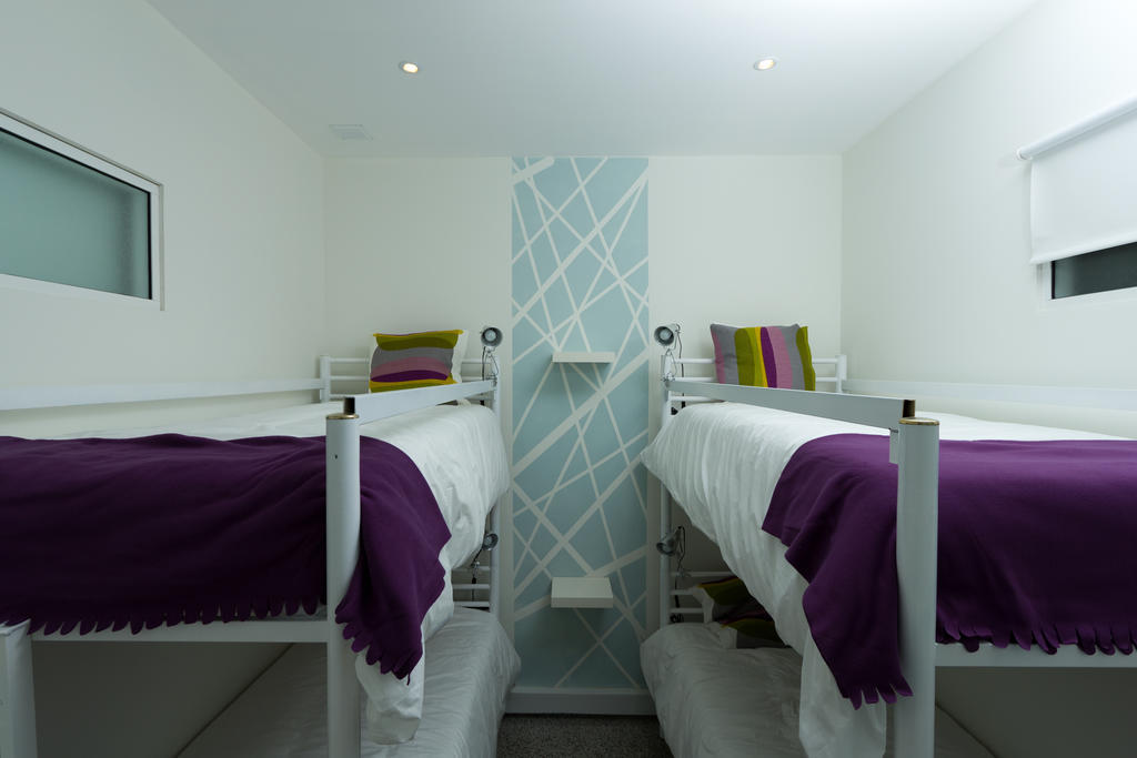 Turismo Do Seculo Hotel Estoril Room photo A room at the new hostel